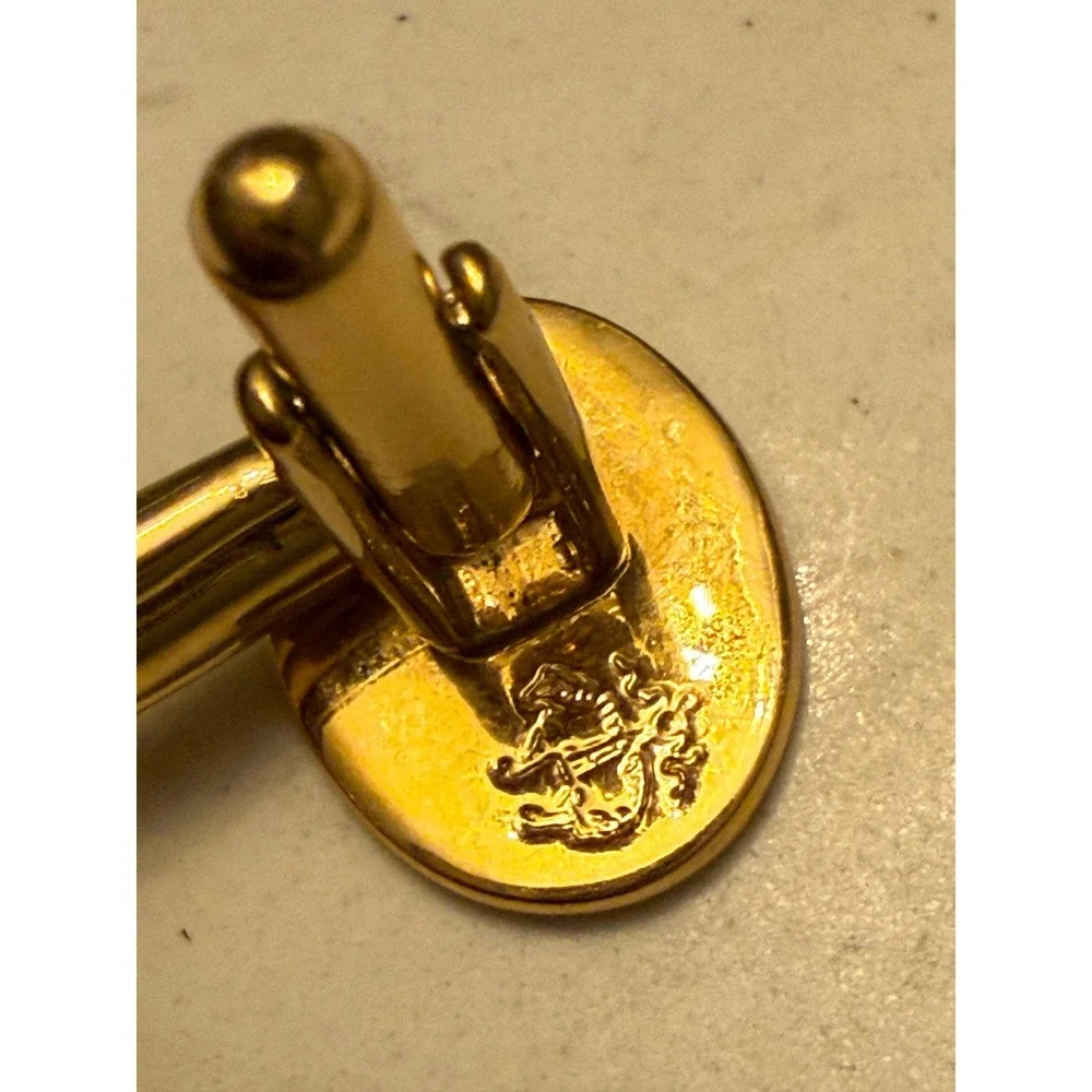Brooks Brothers Gold Tone Oval Cufflinks with Golden Fleece Logo Toggle Back VTG